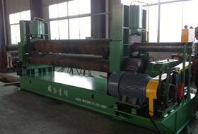 20×3000液壓對稱卷板機(jī)